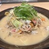 【関越道上里SA上り】神様ちゃんぽん：白ちゃんぽんをいただく・・・野菜と魚介たっぷりかつ自家製麺で美味しい