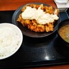 1.5kmJOG。チートデイ（2日目）。からやまでナポリタンチキン南蛮定食。餃子の王将で餃子2人前と焼きそば。食後はハーゲンダッツ。