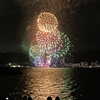 秋の夜空に琵琶湖の花火