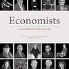 マリアーナ・クックの肖像写真集「経済学者たち」