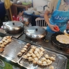 とろ～りココナッツ風味がクセになるタイスイーツ『ขนมครก（カノムクロック）』