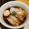 【燎~kagaribi~＠新富町】有名店出身の店主が営む極上の醤油らーめん