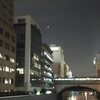 部分月食、万世橋でアオサギ、和泉橋は古い