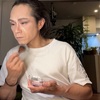 お化粧をし始めると、時間が溶けます
