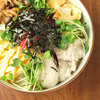 奄美大島の名物料理【鶏飯】人気のおすすめレシピと歴史の紹介