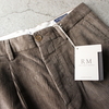 太めコーデュロイにウールサージも良い。ナポリのスラックス&quot;RICCARDO METHA&quot;。
