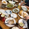 畑で採れたごちそうは実家で食べる