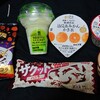 お菓子祭り！お盆前だからなのかコンビニ限定アイスがメインのラインナップ。