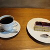 西川口の「銀林珈琲」でコーヒーとブルーベリーケーキを食べました☕