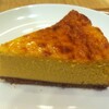 今月のおすすめ マンゴーと琉球紅茶のチーズケーキ ￥420 ケーキセットにすれば、￥500 @ Cafe MUJI アトレヴィ巣鴨店