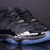 AIR JORDAN 11 gamma blueをめぐってアメリカで暴動