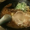 ヨシベー錦糸町店｜錦糸町｜とんこつお魚ラーメン.細麺にし