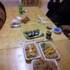 新装？「夜のニットカフェ」