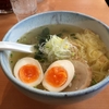 【今週のラーメン１７３６】 俺流塩らーめん 神楽坂店 （東京・飯田橋） 俺流海老ワンタン麺