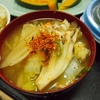 白菜と舞茸たっぷりのヘルシー豚汁レシピ