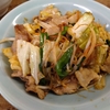 肉野菜炒め定食。くるまやラーメン