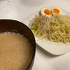 お昼は手作りラーメン。