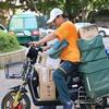 増える大卒宅配配達員。中国の大学生たちはなぜこの仕事を選ぶのか