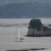 　海辺の風景・ヨットとイギリス軍艦