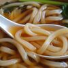 丸亀製麺の「釜揚げうどん半額デー」はいつ？混雑を避ける時間帯とおすすめの楽しみ方