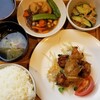 鶏肉の唐揚げオニオンソース