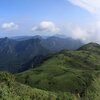 頸城山塊から戸隠連峰その２（雨飾温泉→雨飾山→笹平→大曲り→茂倉峰）