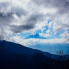 【秀麗富岳】本社ヶ丸、富士山を求め三つ峠へと歩く、山深い秀麗富岳の旅