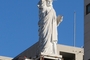 赤羽の「自由の女神像」と八幡神社