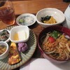 9回目「蕎麦みろく」で、昼のおきまり1,600円は、つまみ6品＋天ぷら＋そば＋おまけそば