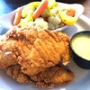 ランチのステーキが格安！　チキン・テンダーは衣もサクサク、鶏肉もふっくらでお勧め。