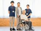 「せめて家賃収入で施設費の足しに」—— その空き家活用が、小規模宅地の特例を まるごと消してしまいます。