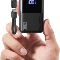 【INIU P50 購入検討】45W出力・10000mAh搭載の極小モバイルバッテリーの実力