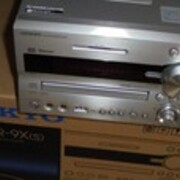 新品　ONKYO NFR-9X（S） オンキヨー、NFC対応になったCDコンポ「FR」。音質強化の「NFR