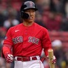 REDSOX吉田正尚の、ベルトの位置が高すぎるワケ。