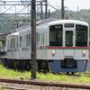 76　夏の奥武蔵を走る西武電車