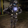 人型ロボットはまず工場で広がる　トヨタと欧州製造業の動きから読む実装順序