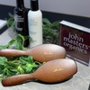 john masters organics スキャルプブラシ
