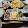 天ぷら盛り合わせ・厚揚げの野菜あんかけ・とりの塩麹焼き・玉子焼き・黒豆・小松菜のごま和え・酢の物・みそ汁