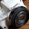 【レンズ沼228本目】APS-C用EF-S 24mm F2.8は軽量スナップのパンケーキ【EOS Kiss X7】