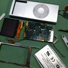  娘の壊れた iPod を分解してみた