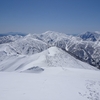 積雪期限定の越後山脈 柄沢山へ