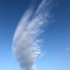 空と雲と　ニケのつばさ