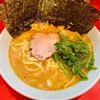 中区末吉町の「横浜家系ラーメン 黄金家」で並盛ラーメン＆のり