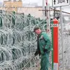 オレグ・ブルノフ⚡️計画されているEUの防衛線は「内向きのスパイクを装備すべきである」