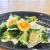 野菜不足解消！ブロッコリーと卵で栄養満点な簡単混ぜるだけサラダ