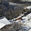 今年初の雪、ブルも我も除雪。