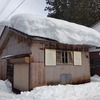 屋根の雪下ろしと柏崎