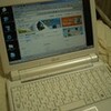 バッテリー持続時間が長いミニノートPC　EeePC　901　これはすごい