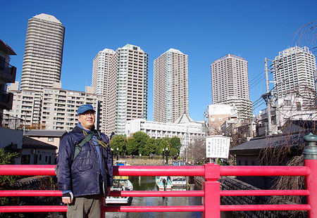 地理と歴史が好きなライターの西村まさゆきさんに、20年以上住んでいる勝どき・月島・佃エリアを案内してもらった