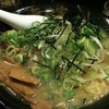 麺創房 無敵家｜池袋｜ネギまみれ！王道豚骨ラーメン